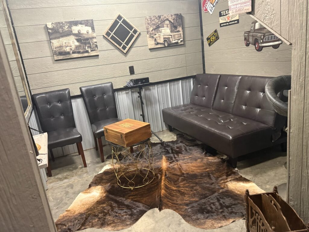 Venue 11
